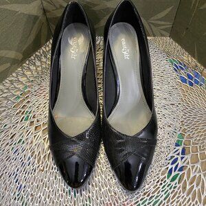 EUC East 5th  3" Black Heels-7 1/2M